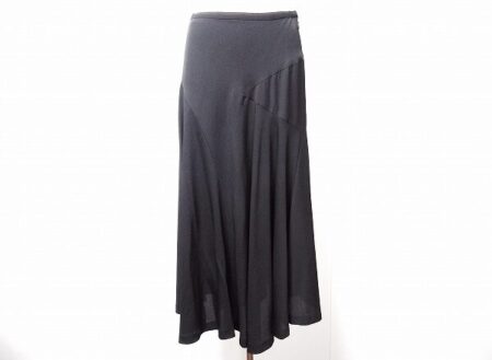 優美なスタイルが叶う ホンマのスカートを買取しました