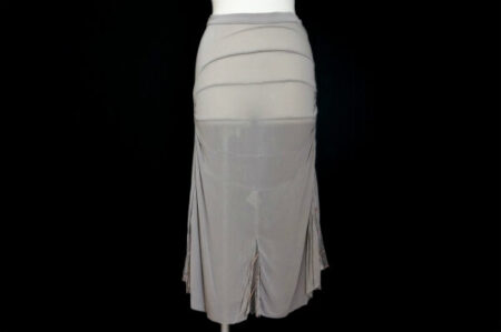 ボディラインを優しく包む パオラフラーニのスカートを買取しました