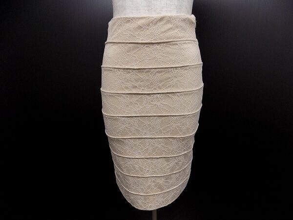 斬新なデザインが素敵なデュラス アンビエント スカートを買取しました