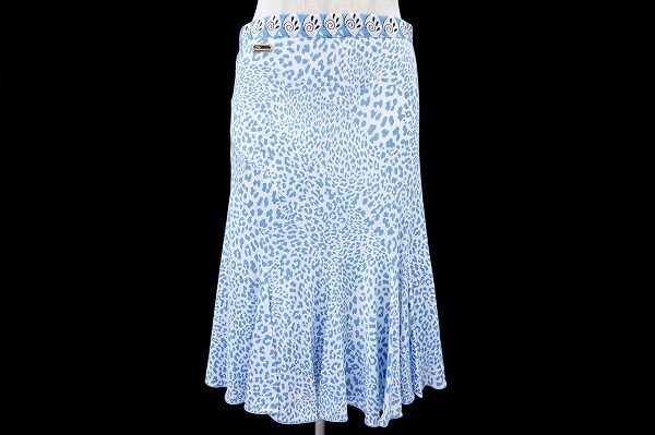 吸い込まれる雰囲気が絶妙 ブルマリン レオパードのスカートを買取しました