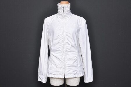 ジェラールダレルのジャケットを買取しました｜オフホワイトのさわやかさが素敵