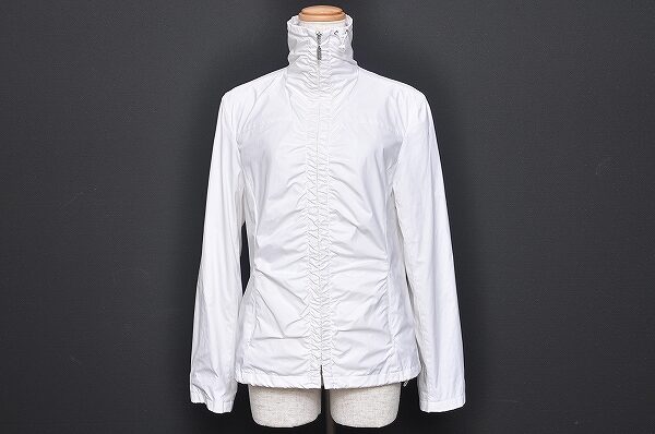 ジェラールダレルのジャケットを買取しました｜オフホワイトのさわやかさが素敵