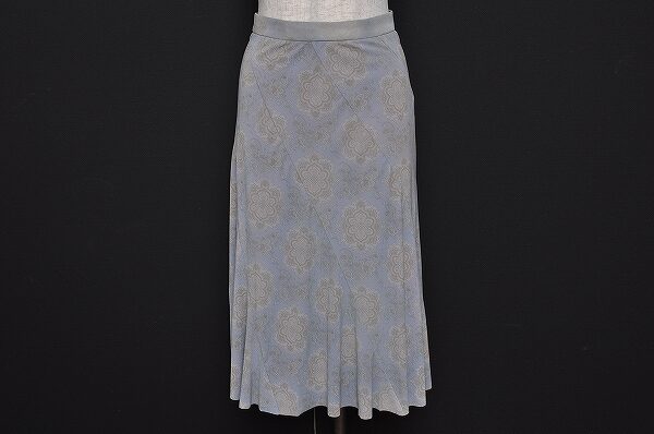 落ち着いた雰囲気を感じる|イリエウォッシュ スカートを買取しました