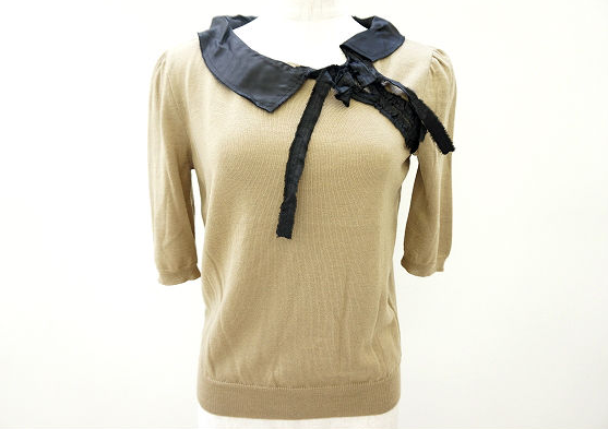 リボンが上品に魅せるフィロソフィーのベージュカットソーを買い取りました