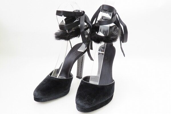 レースアップが上品｜グッチのブラック パンプスを買取しました