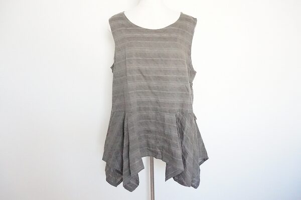 落ち着いた印象に！慈雨センソユニコのカーキ系トップスを買取しました