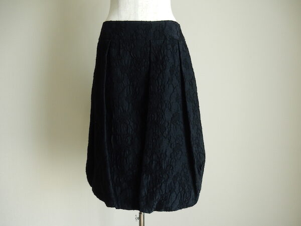 品の集大成 ルネの黒スカートを買取しました