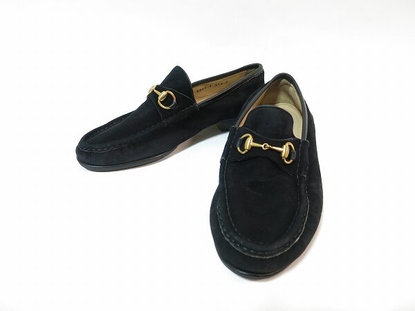 フラットにはけて上品なグッチのスエード ローファーを買取しました