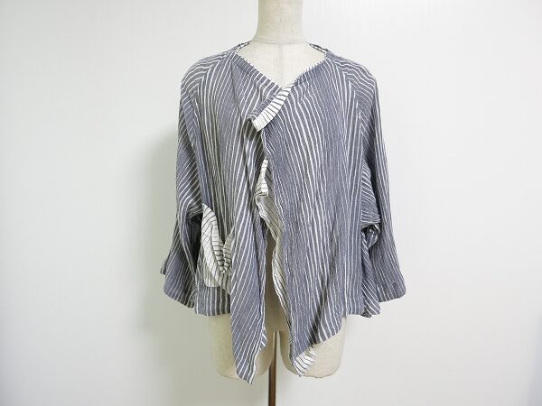 爽快感抜群なストライプがポイント｜メフウセンソユニコのカーディガンを買取しました