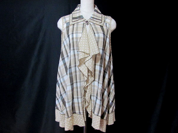 チェックとドットの貴重なコラボ イークラットのジレを買取しました