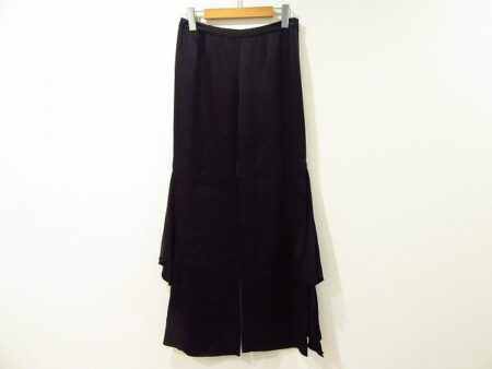 シルク素材で気分も上々 ヴァレンティノのフリルパンツを買取しました