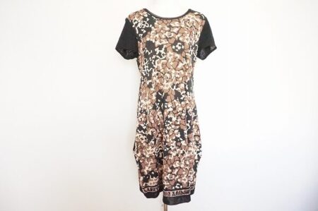 豪華な雰囲気が魅力 ヒロココシノのワンピースを買取しました