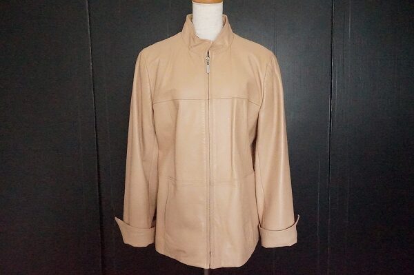 ラムレザーで上品に｜カステルバジャックのジャケットを買取しました