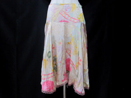 巧な色使いに脱帽！クリスチャンラクロワのシルク スカートを買取しました