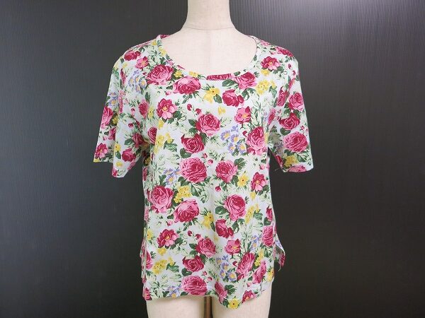 目が潤う？バラ色の暮し 花柄 半袖カットソーを買取しました