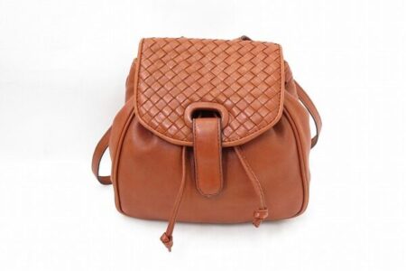 定番イントレチャート ！ボッテガヴェネタ リュックサックを買取しました｜人気デザイン