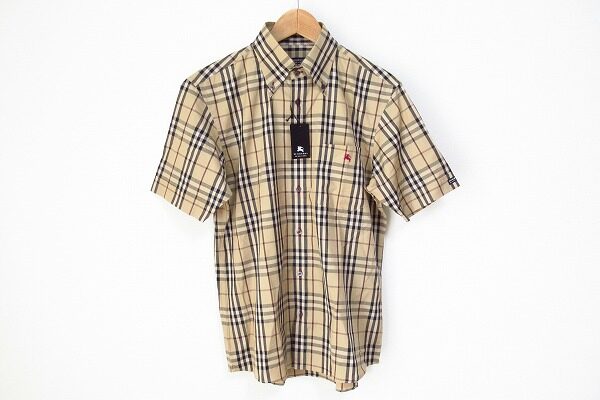 タグ付きの美品！バーバリーブラックレーベルの半袖シャツを買取しました