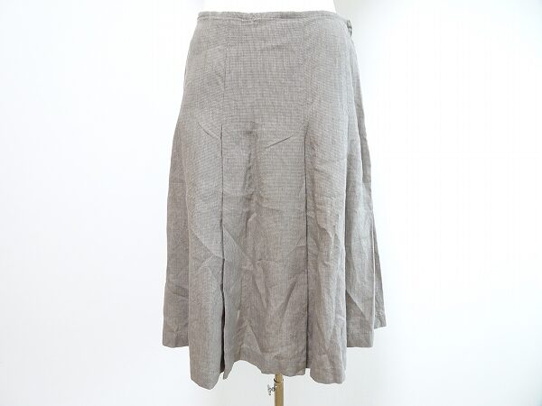 麻×プリーツの嬉しい組み合わせ！マーガレットハウエルのスカートを買取しました