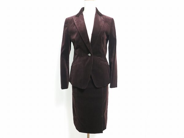 スーツ買取ならアクイールへ!ニューヨーカーのスーツを買取いたしました