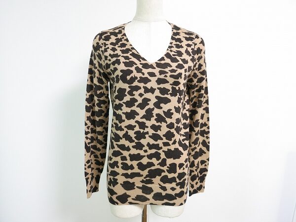 インパクトが強い柄に力を借りるのもあり!レキップヨシエイナバのニットを買取しました