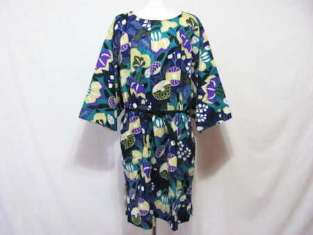 鮮やかな和柄に見とれる ソウソウの着物風ワンピースを買取しました