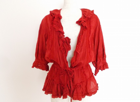 レディライクな赤ブラウス！ピンクハウス