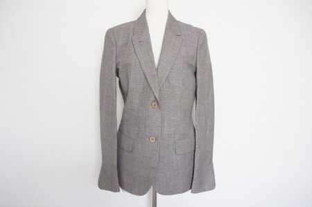 芯のある女性を演出｜アニオナのジャケットを買取しました