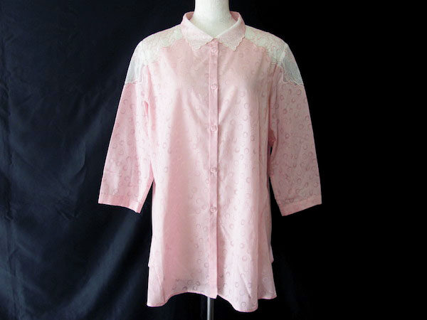 レース×シャツで甘すぎないバランス ミラショーンのお洋服を買取しました