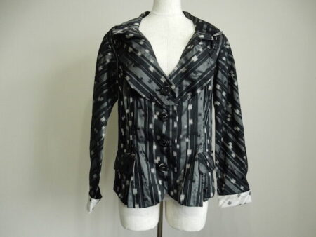 モードとポップの融合｜ヒロココシノのジャケットを買取しました