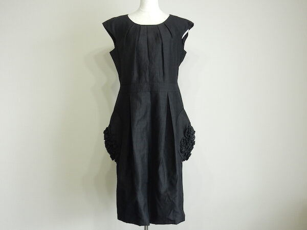 個性的なフリルに魅了！アルバロッサのワンピースを買取しました