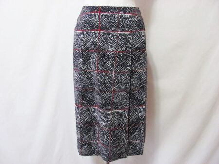 シルク素材で高級感、ジュンアシダのスカートを買取いたしました