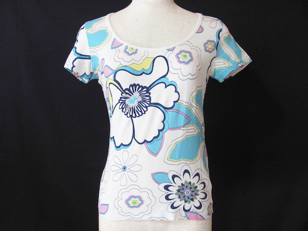 プライバシーに最大限配慮、クリスチャンディオールのTシャツを出張買取いたしました