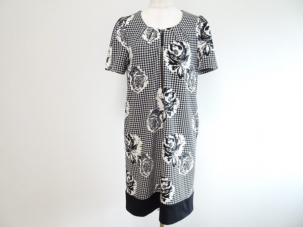 独特な世界観がおしゃれなスーパービューティーのワンピースを買取しました