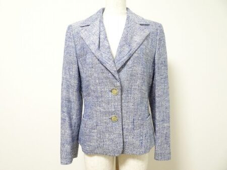 上品とさわやかさのバランスがよいエスカーダのジャケットを買取しました