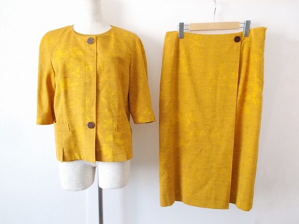 総合的にみて査定!レリアンのセットアップを買取いたしました