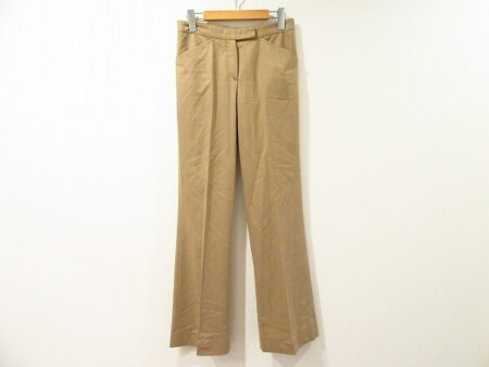 センタープレスで脚にも自信を｜グネックス ブルネロクチネリのパンツを買取しました