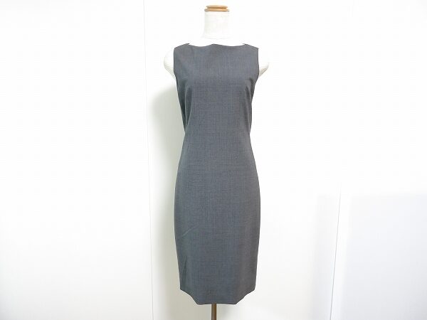 ボディラインを美しく魅せる|セオリーのワンピースを買取しました