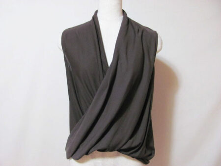 シックな色味が決め手！ヨーガンレール  カットソーを買取しました