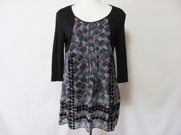 バランスよい千鳥柄がポイントのヒロコビスのチュニックを買取しました