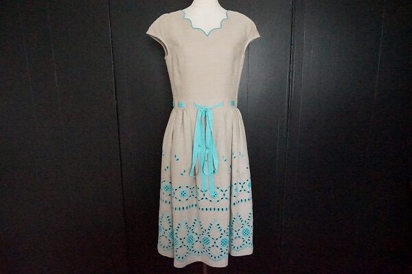 ワンピース積極買取、ミスアシダのワンピースを買取いたしました