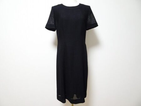 コンパクトに決まる！ピエールカルダンのワンピースを買取しました