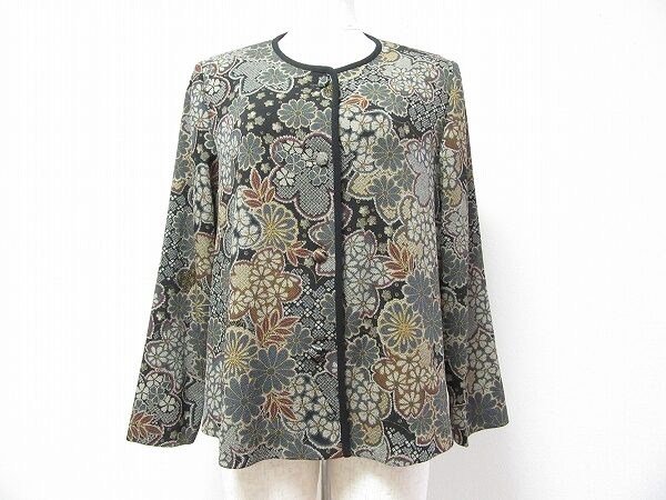 細かい花柄がエレガント｜詩仙堂のカーディガンを買取しました