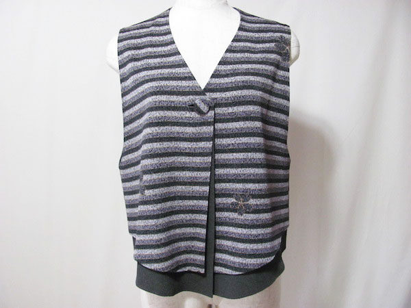 雰囲気あるボーダーがおしゃれ|詩仙堂のベストを買取しました