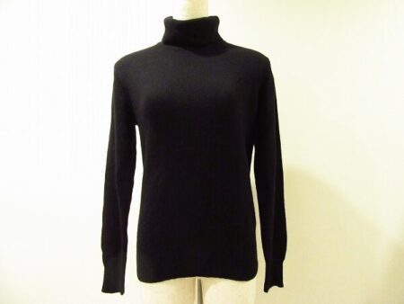 困ったときのおたすけアイテム｜インゲボルグのニットを買取しました