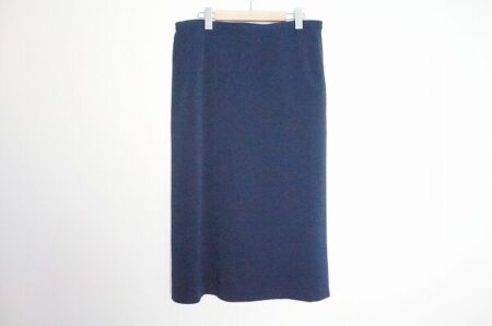 ちりめん素材でシックに上品に決まる｜三年坂のスカートを買取しました
