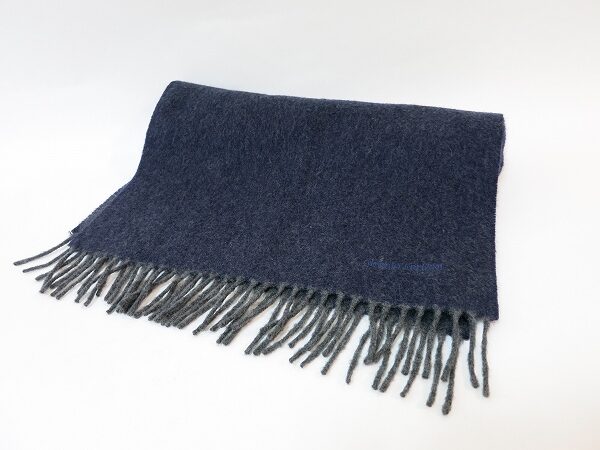 カシミア素材で温かい!ジョルジオアルマーニのマフラーをお買取