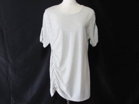 控えめドット柄がポイント ユーバイウンガロのカットソーを買取しました