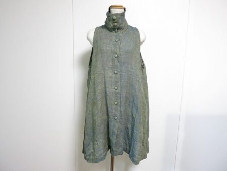 優しくも柔らかい印象にしてくれる｜ウサトのチュニックを買取しました