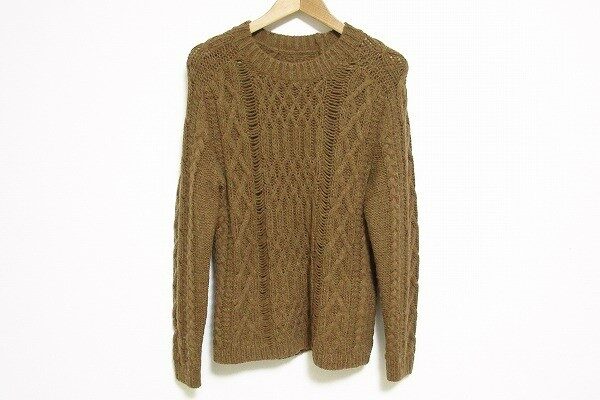 余裕ある男性に仕上がる｜マルタンマルジェラのケーブル編みニットを買取しました