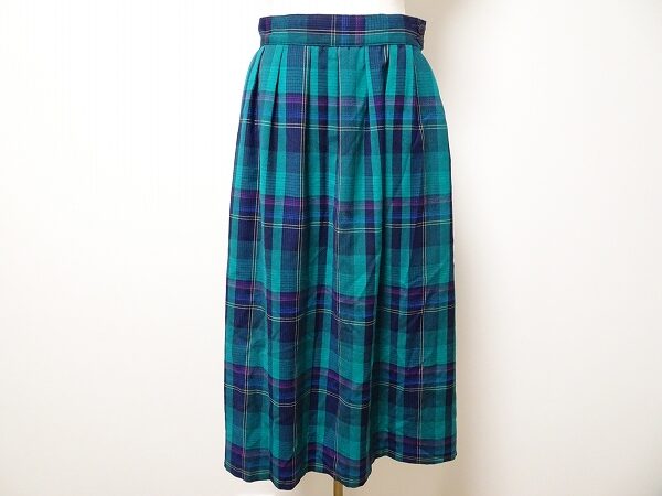 ナチュラルな緑が素敵|ペンドルトンのスカートを買取しました